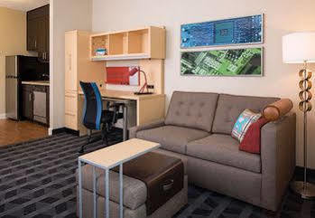 Towneplace By Marriott Grove Mercer/outlets Hotel